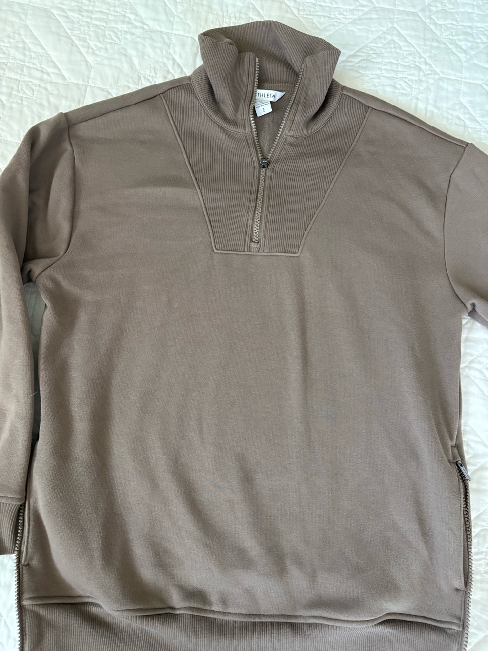 Athleta Half-Zip Pullover Sweater. Size Small
